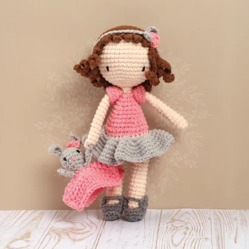 Haakset pop Iris - Amigurumi DIY-pakket i.s.m. Ligne Rétro display